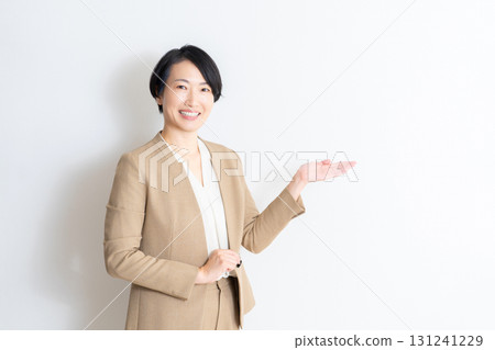 Business Working Women Announcement Business Working Women Announcement 131241229