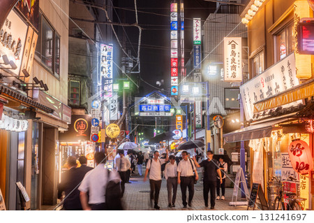 <Tokyo> Kanda Station - A bustling entertainment district for adults <Tokyo> Kanda Station - A bustling entertainment district for adults 131241697