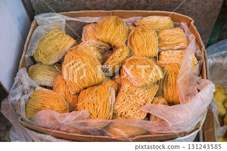 Noodles Box Noodles Box 131243585