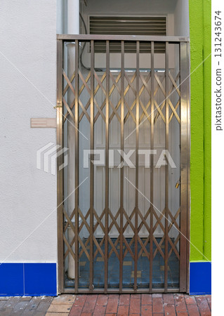Scissors Door Scissors Door 131243674