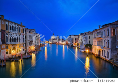 Venice night and Blue Hour Venice night and Blue Hour 131245968