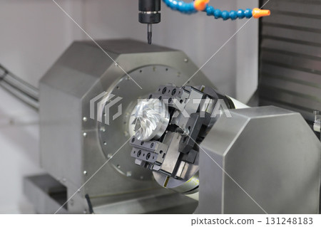 turbine wheel processing on 5-axis milling machine turbine wheel processing on 5-axis milling machine 131248183