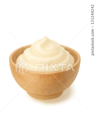 木碗盛裝白色糊狀物。水彩插圖,PNG,透明背景。 木碗盛裝白色糊狀物。水彩插圖,PNG,透明背景。 131249242