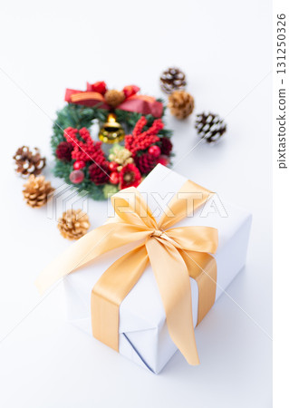 Christmas gift Christmas gift 131250326
