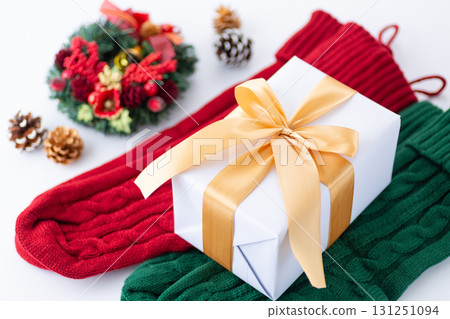 聖誕禮物和襪子 131251094