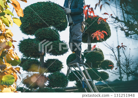 gardener, landscaper, gents 131251948