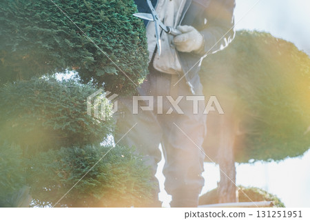 gardener, landscaper, gents 131251951