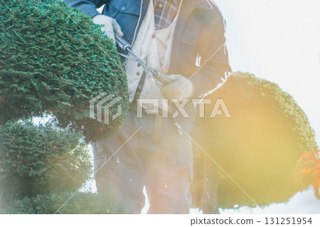 gardener, landscaper, gents 131251954