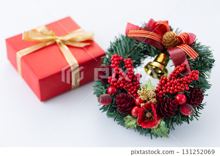 Christmas lease and gifts 131252069