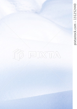 Bumpy snow pattern 131252440