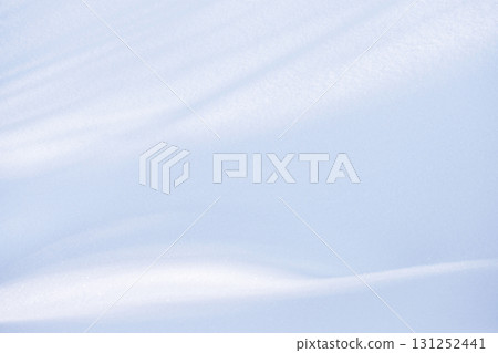 Bumpy snow pattern Bumpy snow pattern 131252441