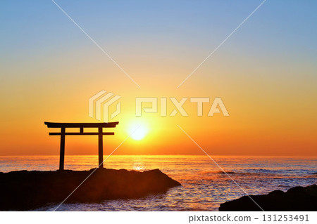 茨城縣大洗磯崎神社的日出 131253491