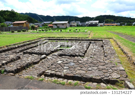 Historic Site: Asuka Palace Ruins (said to be the ruins of Asuka Itabuki Palace) 131254227