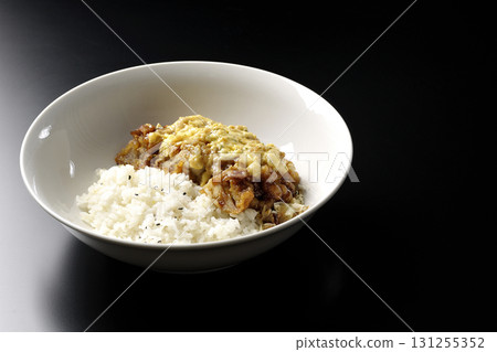 Chicken Nanbandon photographed against a black background 131255352