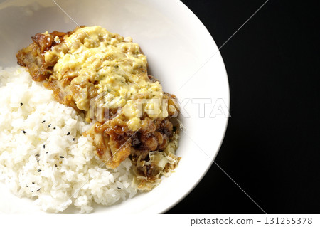 Chicken Nanbandon photographed against a black background 131255378
