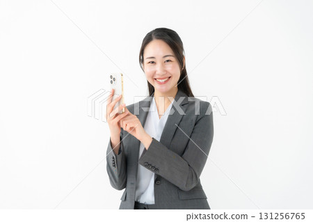 女商人西裝智能手機 131256765