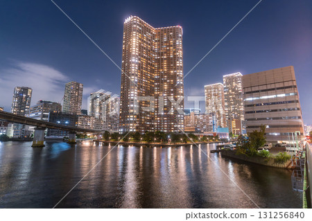 Tokyo: Night view of tower apartments in Shibaura Bay Area, Minato Ward Tokyo: Night view of tower apartments in Shibaura Bay Area, Minato Ward 131256840