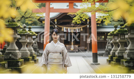 Japanese woman in kimono visiting a shrine 131258779