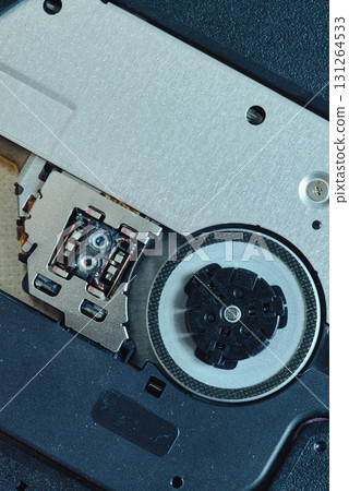 What the inside of the hard disk drive looks like when the lid is opened What the inside of the hard disk drive looks like when the lid is opened 131264533