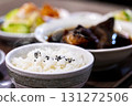 White rice, hot rice, black sesame, rice grain, staple food, white rice, hot rice, black sesame, rice grain, staple 131272506