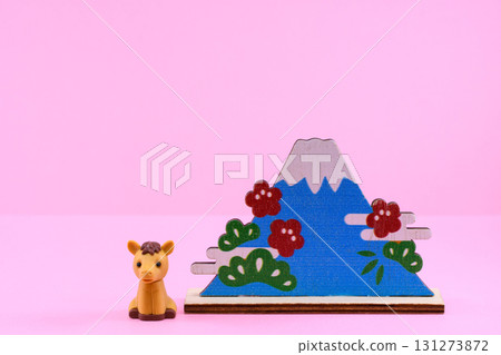 馬年形象 馬年形象 131273872