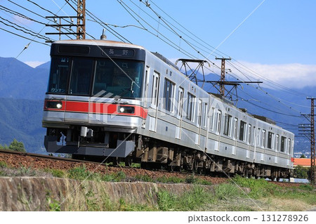 【長野電鐵】3000系列（長野線：國中前站～旭） 131278926