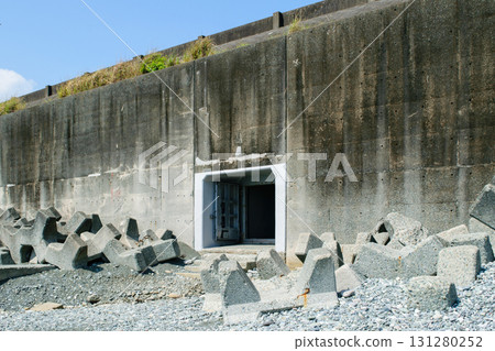 Odawara City's new Reiwa era attraction: Miyukinohama Beach, a tunnel leading to the sea (Door to the Sea) 131280252