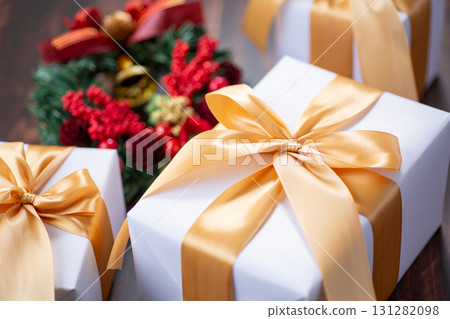聖誕節租賃和禮品 聖誕節租賃和禮品 131282098