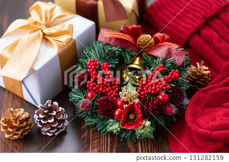 聖誕節租賃和禮品 131282159