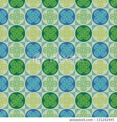 四葉草的無縫圖案。簡潔時尚的向量插圖。綠色圓點圖案。 四葉草的無縫圖案。簡潔時尚的向量插圖。綠色圓點圖案。 131282945