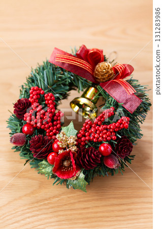 Christmas wreath  131283986