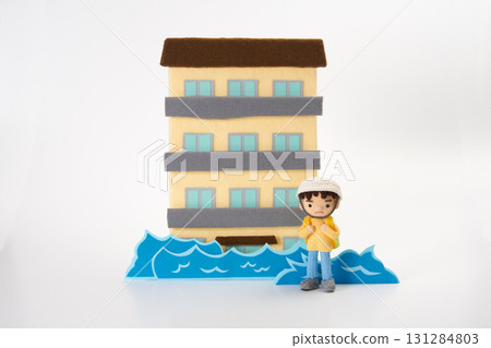 Amigurumi dolls: Natural disasters and evacuation 131284803