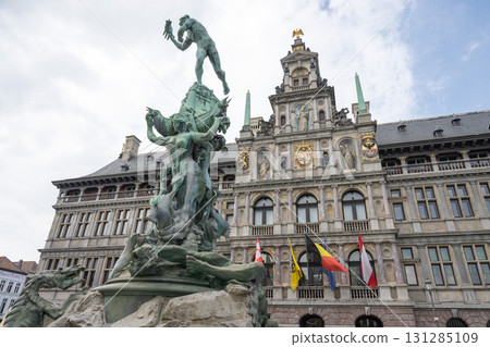 Antwerp City Hall (World Heritage Belfry) and Brabo Fountain / Antwerp, Belgium 131285109