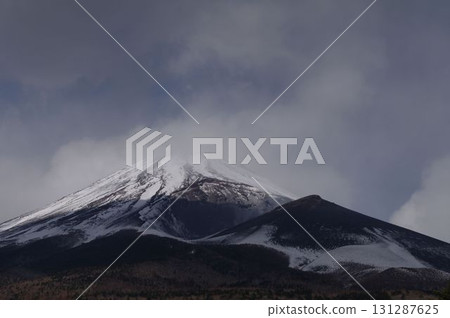 The various faces of snow-capped Mount Fuji and its side volcano, Mount Hoei 2 The various faces of snow-capped Mount Fuji and its side volcano, Mount Hoei 2 131287625