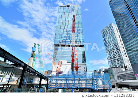 東京澀谷站週邊地區重建工作正在推進，高層建築正在興建中 131288325