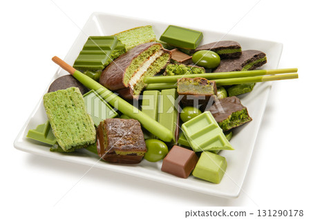 Japanese chocolate confectionery made with matcha 131290178