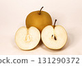 Pear harvest 131290372