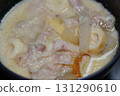 Sesame sauce 131290610