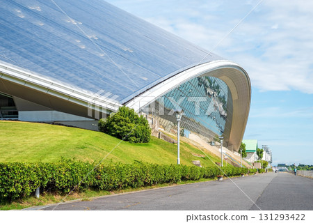 四日市巨蛋（三重縣四日市市） 131293422