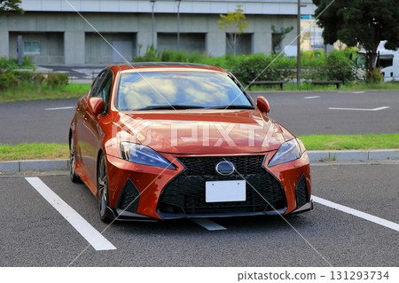 紅色國產跑車 131293734