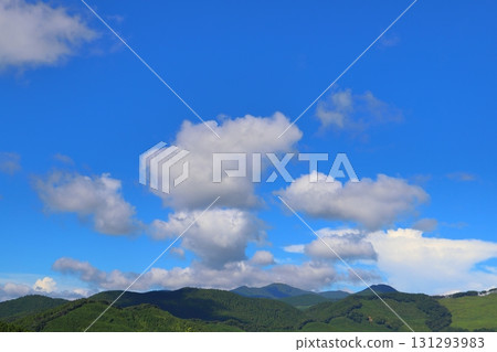 藍天白雲山 藍天白雲山 131293983