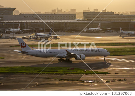 Haneda Airport at dusk, airplane landing, Ota Ward, Tokyo 131297063