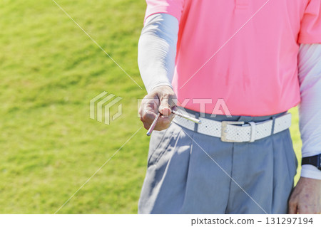 高爾夫球比賽採用抽籤決定打擊順序 131297194