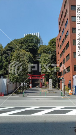 港區愛宕神社的牌坊與勝利石階 港區愛宕神社的牌坊與勝利石階 131297862