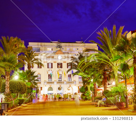 Ayuntamiento Lloret de Mar at Verdaguer passeig Ayuntamiento Lloret de Mar at Verdaguer passeig 131298813