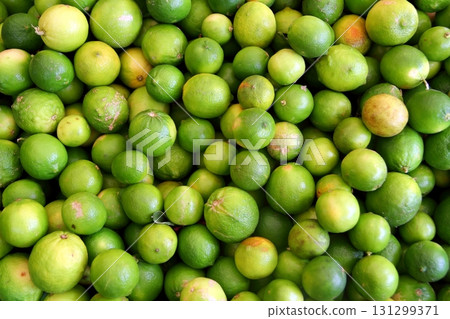 many Lemon citrus fruit pattern background many Lemon citrus fruit pattern background 131299371