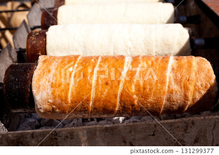 Romanian curly cake in chimney 131299377