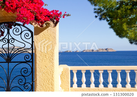Mediterranean fence in Cala Fornells Mallorca 131300020
