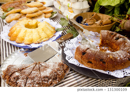 Cakes pastry sweets Mediterranean bakery Balearic 131300109