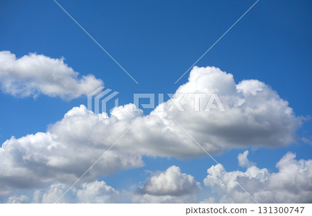 Blue summer sky white cumulus clouds 131300747